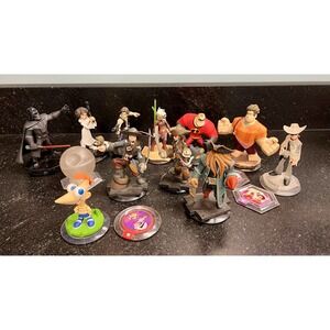 Lot‎ 12 Disney Infinity Figures Pirates, Star Wars & Pixar